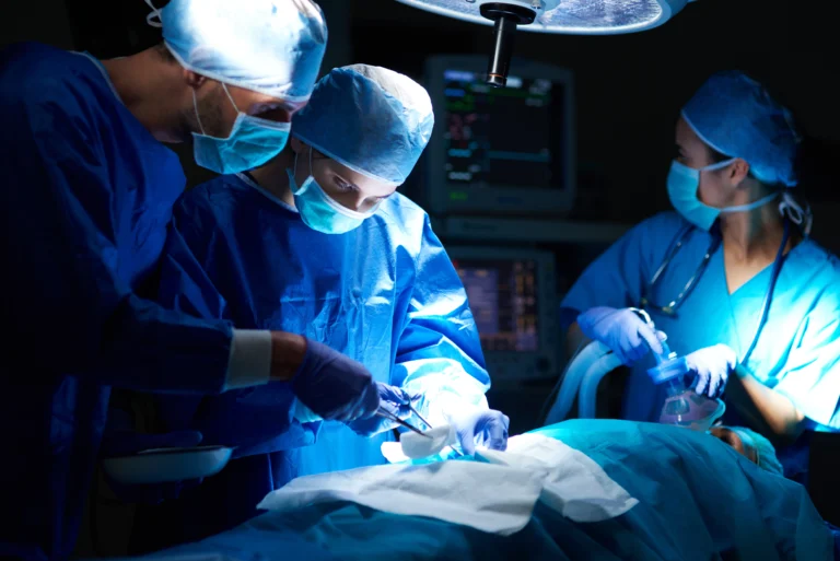ordinary-busy-day-surgeon
